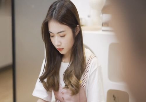 chat sex al Con gái riêng của vợ yêu là một yêu nữ dâm dục khiến bố dượng không chịu được